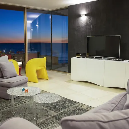 Luxury 5 Bedrooms Magistrala Seafront Private Area Amazing Sea Views