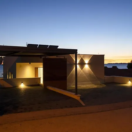 Luxury 5 Bedrooms Magistrala Seafront Private Area Amazing Sea Views Villa Primosten