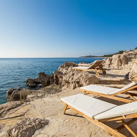 Luxury 5 Bedrooms Magistrala Seafront Private Area Amazing Sea Views Primosten