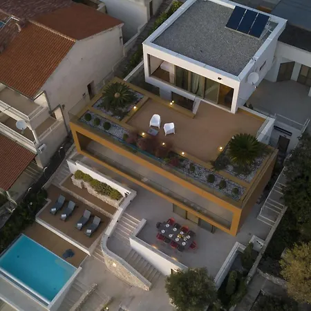 Luxury 5 Bedrooms Magistrala Seafront Private Area Amazing Sea Views * Primosten